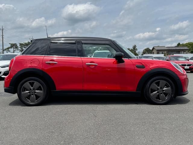 MINI COOPER D 5DOOR