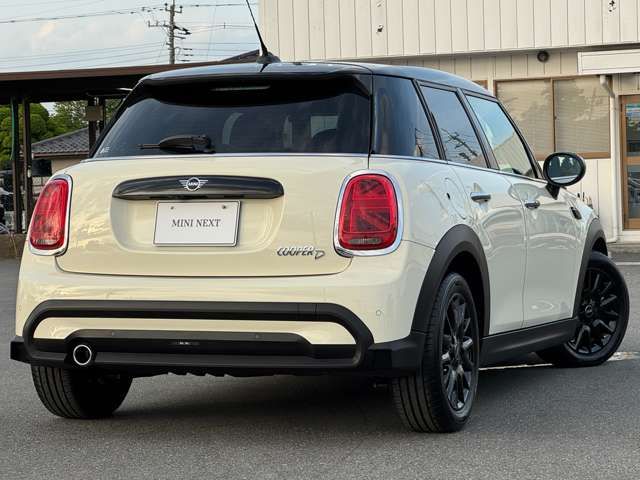 MINI COOPER D 5DOOR
