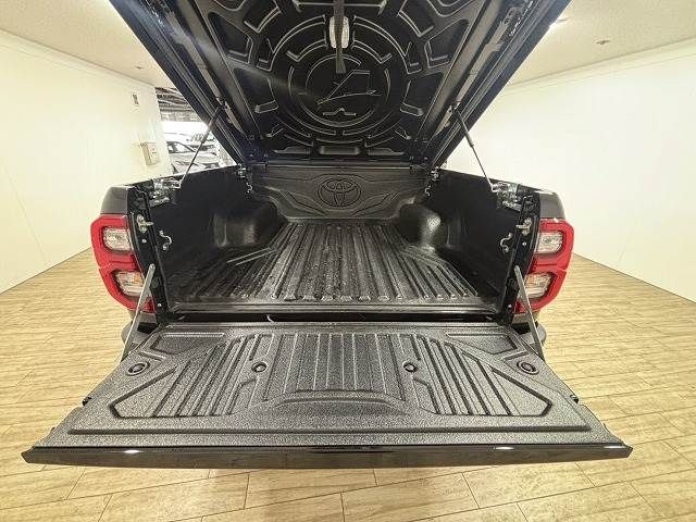 HILUX 4WD