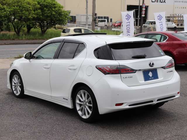 LEXUS CT200h