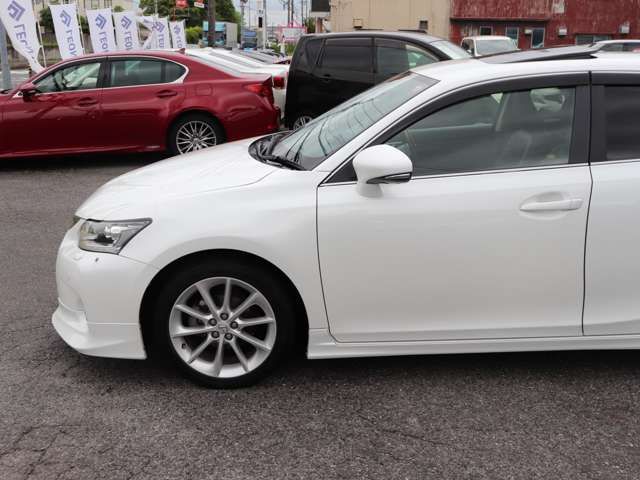 LEXUS CT200h