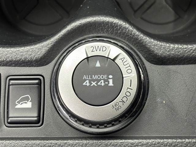 X-TRAIL HYBRID 4WD
