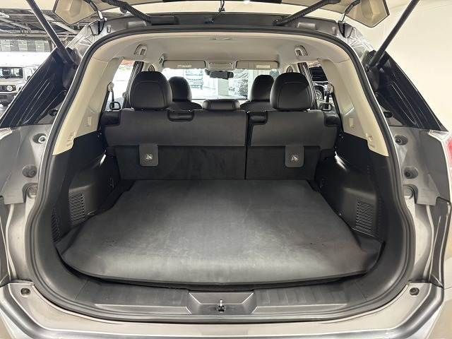 X-TRAIL HYBRID 4WD