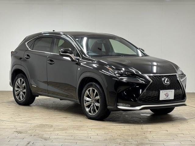 LEXUS NX300h
