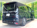 VOXY HYBRID