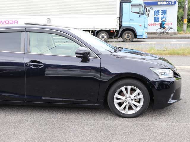 LEXUS CT200h