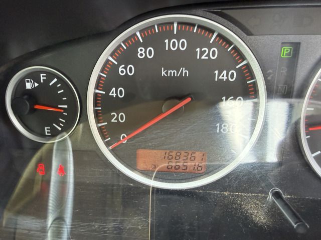 CARAVAN van 4WD