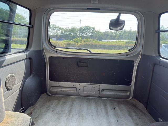 CARAVAN van 4WD