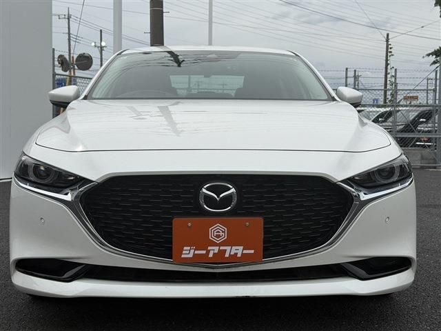 MAZDA3 SEDAN