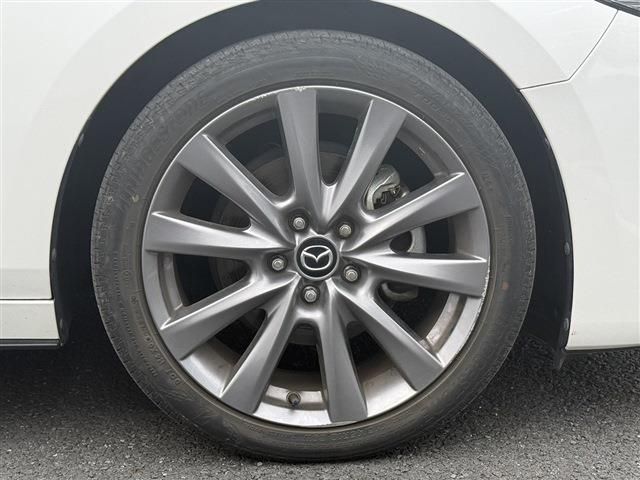 MAZDA3 SEDAN