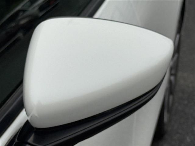 MAZDA3 SEDAN
