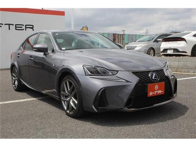 LEXUS IS300h