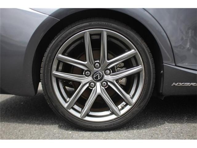 LEXUS IS300h