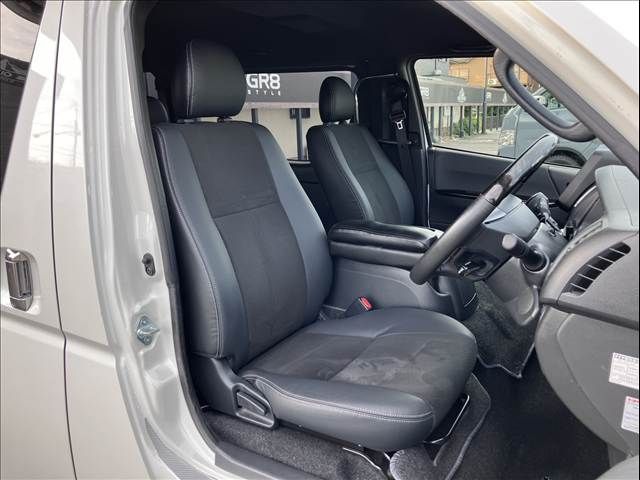 HIACE van 2WD