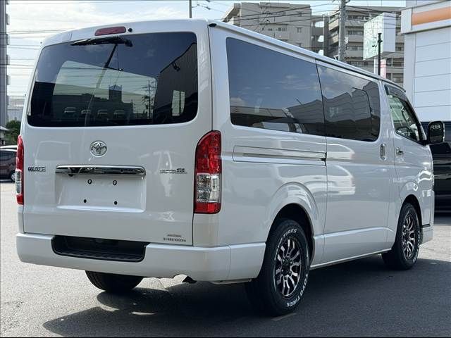 HIACE van 2WD