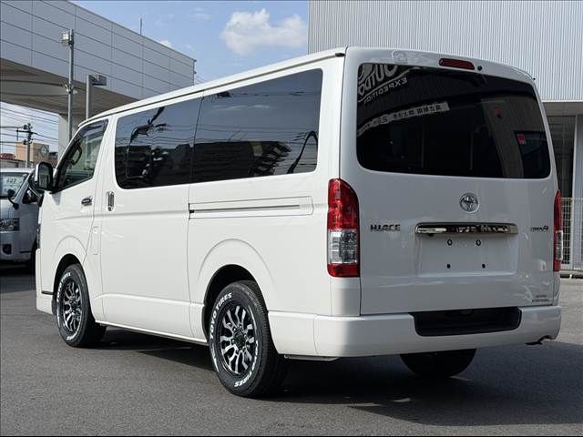 HIACE van 2WD