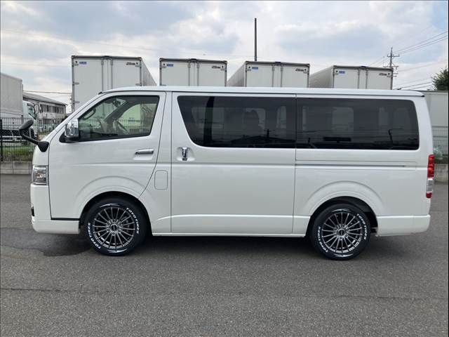 HIACE van 2WD