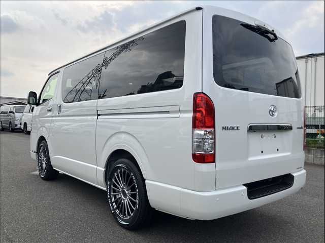 HIACE van 2WD