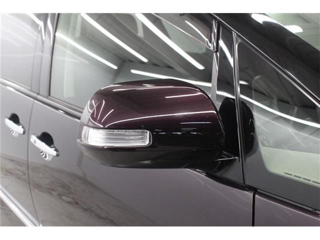 ESTIMA HYBRID 4WD