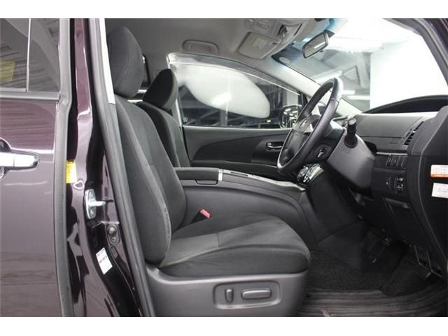 ESTIMA HYBRID 4WD