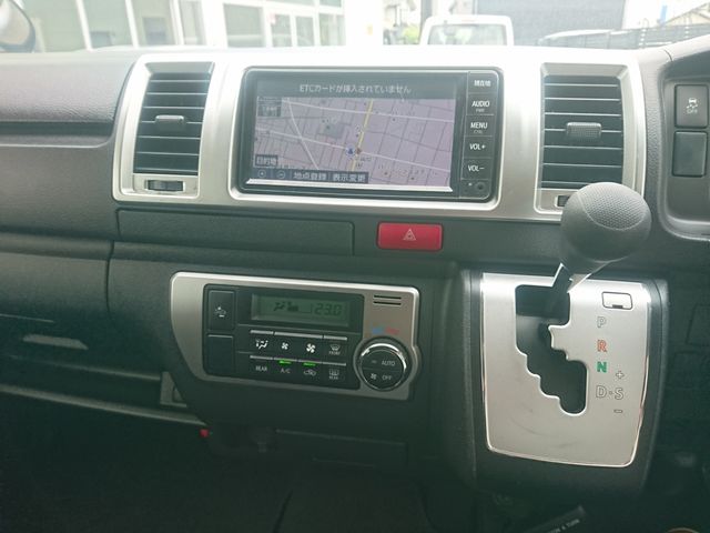 HIACE van 2WD