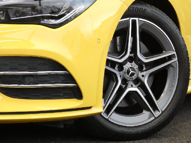 MERCEDES BENZ CLA class