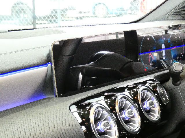 MERCEDES BENZ CLA class