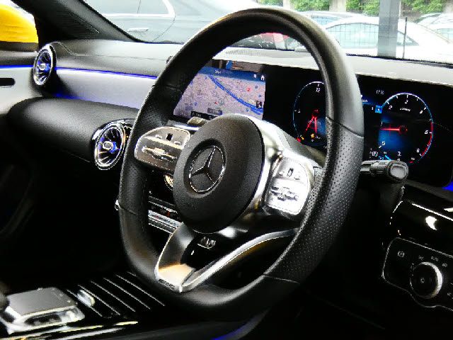 MERCEDES BENZ CLA class