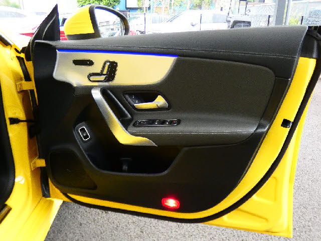 MERCEDES BENZ CLA class