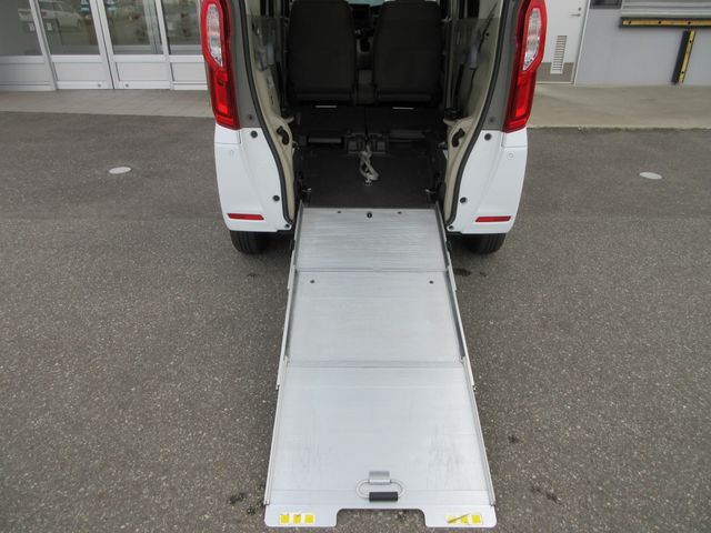 N BOX 4WD