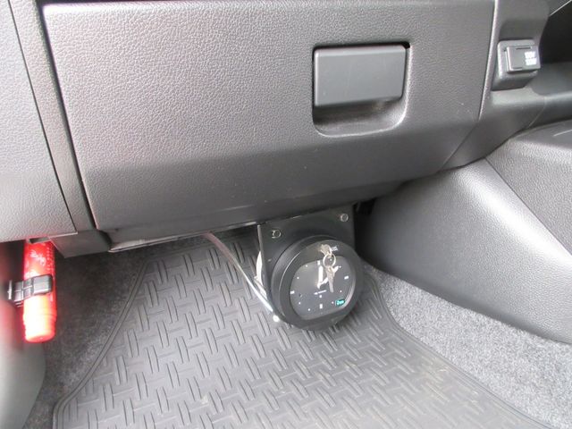 NV150 AD 4WD