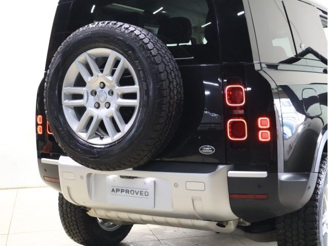 ROVER DEFENDER