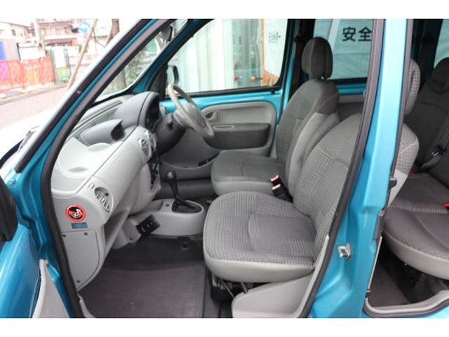 RENAULT KANGOO