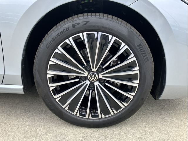 VOLKSWAGEN PASSAT wagon