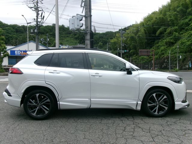 COROLLA CROSS HYBRID