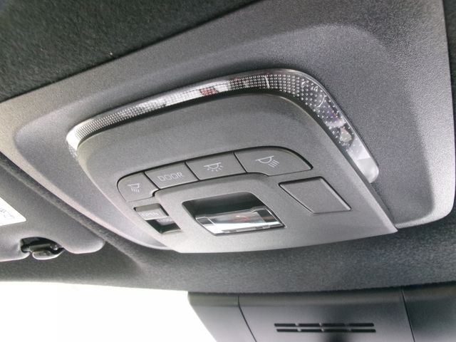 COROLLA CROSS HYBRID