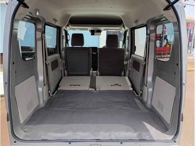 EVERY van 4WD