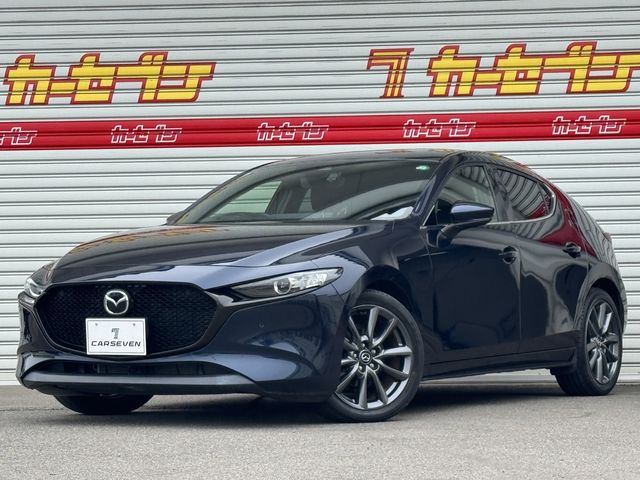 MAZDA3 FASTBACK