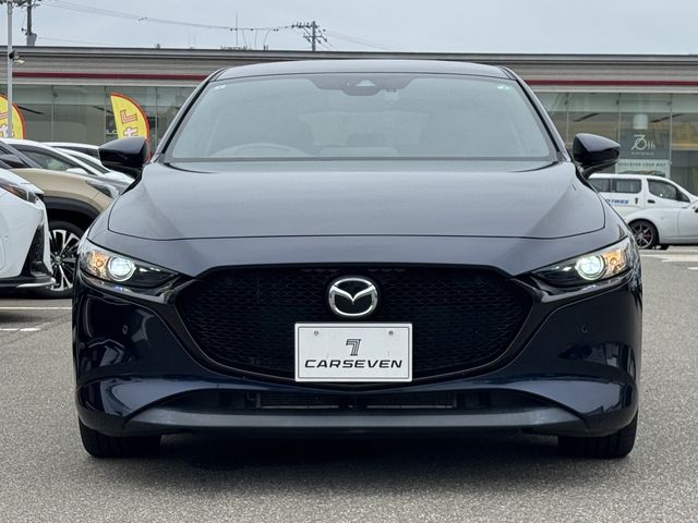 MAZDA3 FASTBACK