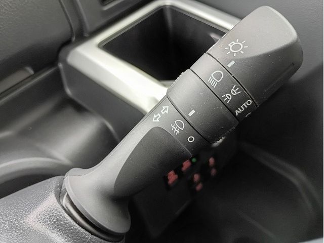 PIXIS MEGA