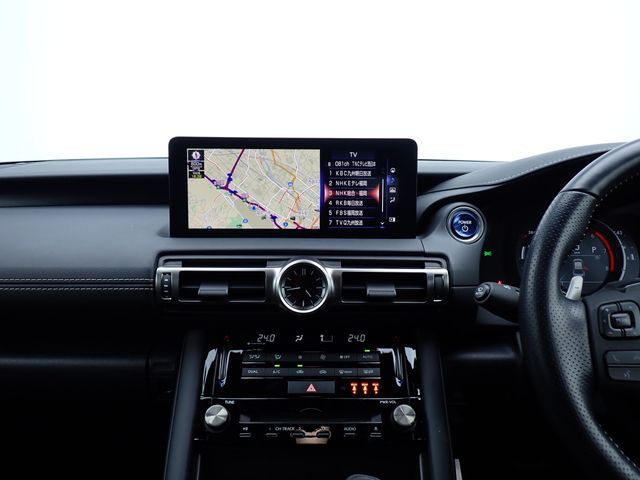 LEXUS IS300h
