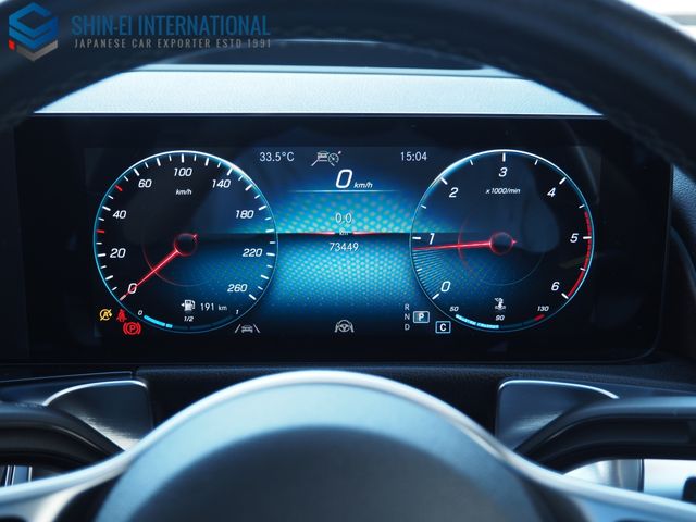 MERCEDES BENZ GLB