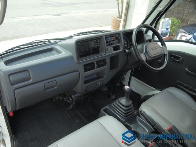 SAMBAR truck 4WD