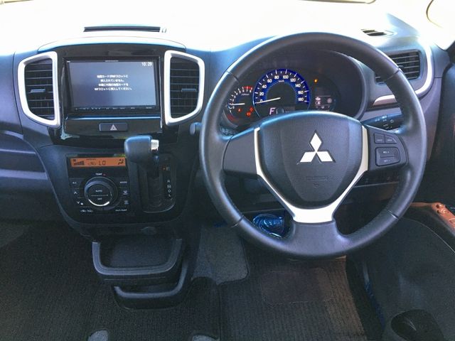 DELICA D:2 2WD