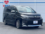VOXY HYBRID