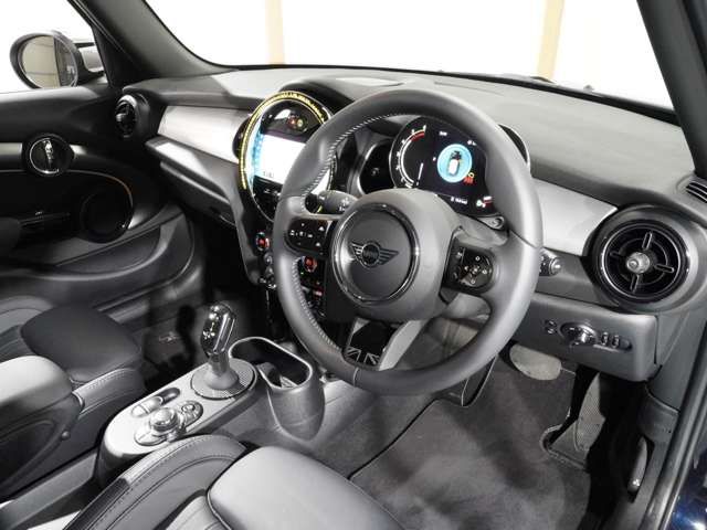 MINI COOPER SD 5DOOR