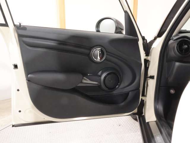 BMW MINI COOPER 5DOOR