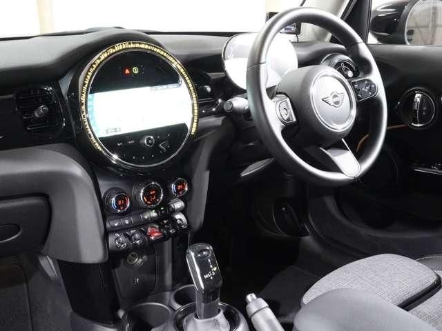 MINI COOPER SD 5DOOR