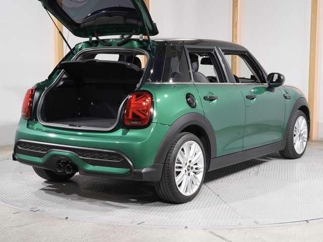 MINI COOPER SD 5DOOR