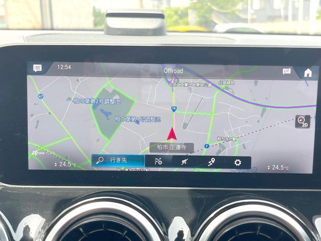 MERCEDES BENZ GLB